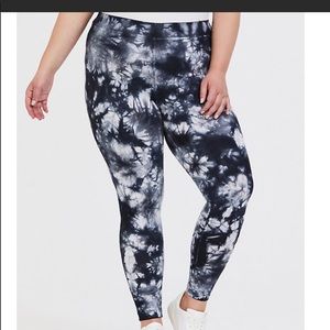 Torrid tie dye leggings